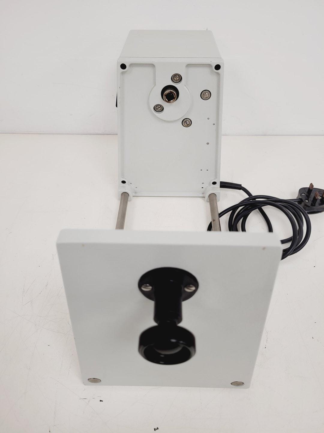 Image of Heidolph REAX 2 Shaker Mixer with Universal Adaptor Lab