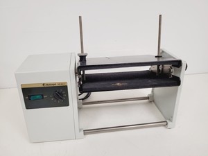 Thumbnail image of Heidolph REAX 2 Shaker Mixer with Universal Adaptor Lab