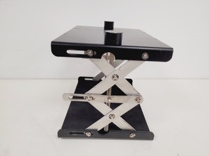 Thumbnail image of Heidolph REAX 2 Shaker Mixer with Universal Adaptor Lab