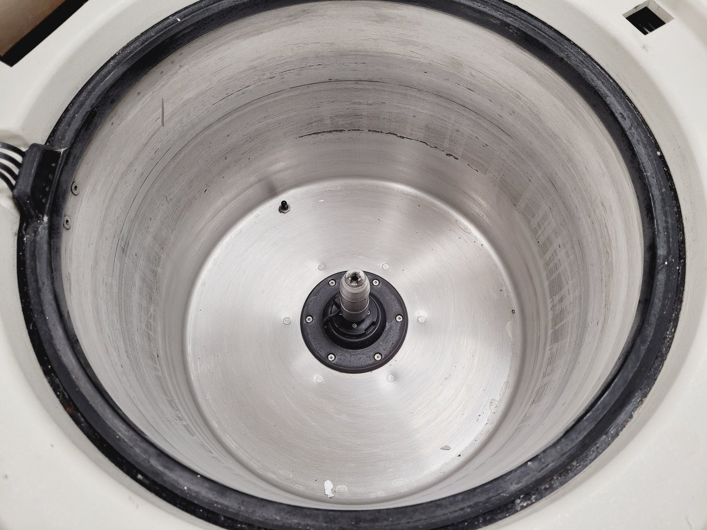 Image of Beckman Avanti J-25 I Refrigerated Centrifuge Lab