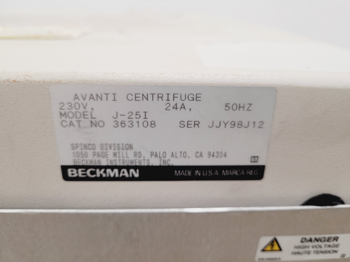 Image of Beckman Avanti Model J-25 I Refrigerated Centrifuge Lab