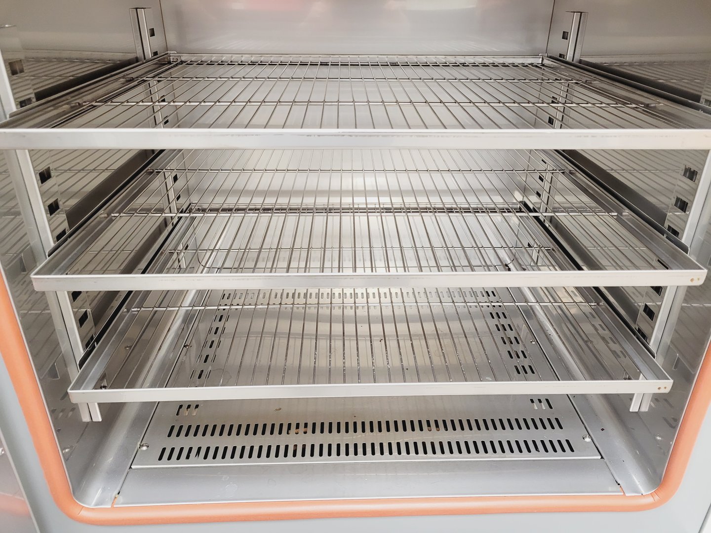 Image of Sanyo MOV-212 Dry Heat Laboratory Convection Oven Lab