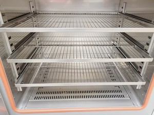 Thumbnail image of Sanyo MOV-212 Dry Heat Laboratory Convection Oven Lab