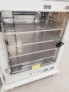 Thumbnail image of Sanyo MCO-20AIC CO2 Laboratory Incubator Double Stack MCO-20AIC lab