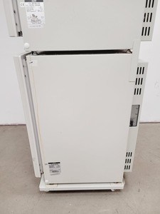 Thumbnail image of Sanyo Type MCO-20AIC CO2 Laboratory Incubator Double-Stack  lab