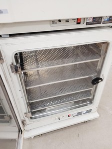 Thumbnail image of Sanyo Type MCO-20AIC CO2 Laboratory Incubator Double-Stack  lab