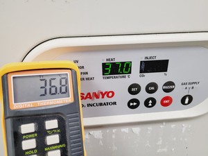 Thumbnail image of Sanyo Type MCO-20AIC CO2 Laboratory Incubator Double-Stack  lab