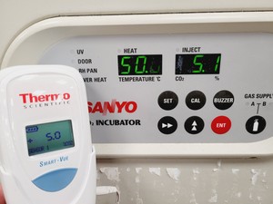 Thumbnail image of Sanyo Type MCO-20AIC CO2 Laboratory Incubator Double-Stack  lab