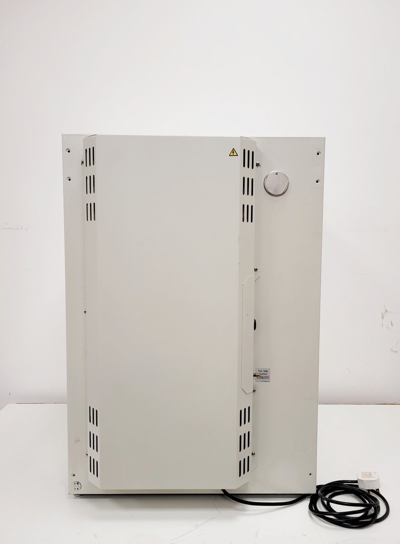 Image of Sanyo MCO-17AI CO2 Laboratory Incubator Lab