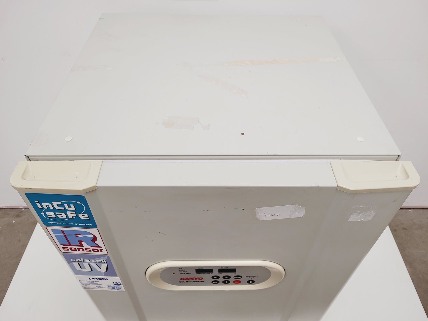 Image of Sanyo MCO-18AIC CO2 Laboratory Incubator Lab