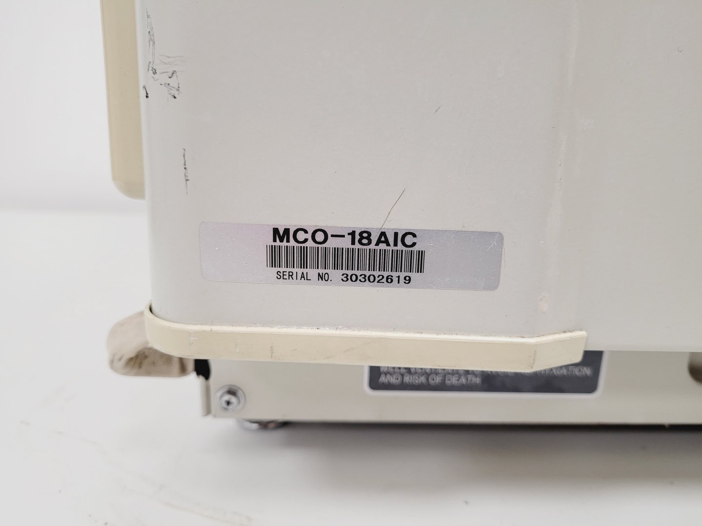 Image of Sanyo MCO-18AIC CO2 Laboratory Incubator Lab