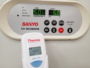 Thumbnail image of Sanyo MCO-18AIC CO2 Laboratory Incubator Lab