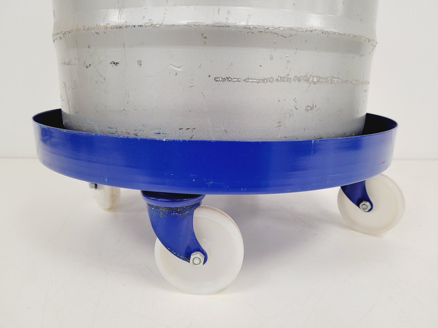 Image of MVE Cryogenics Liquid Nitrogen Dewar LAB-20 (No Lid) Spares/Repairs