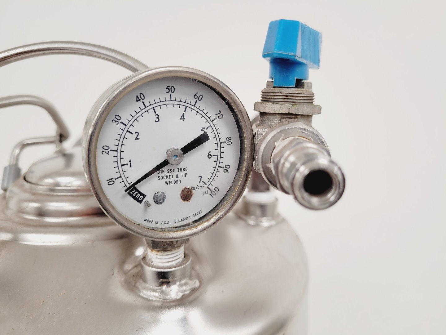 Image of Millipore Corporation XX6700P20 20L Dispensing Pressure Vessel Lab