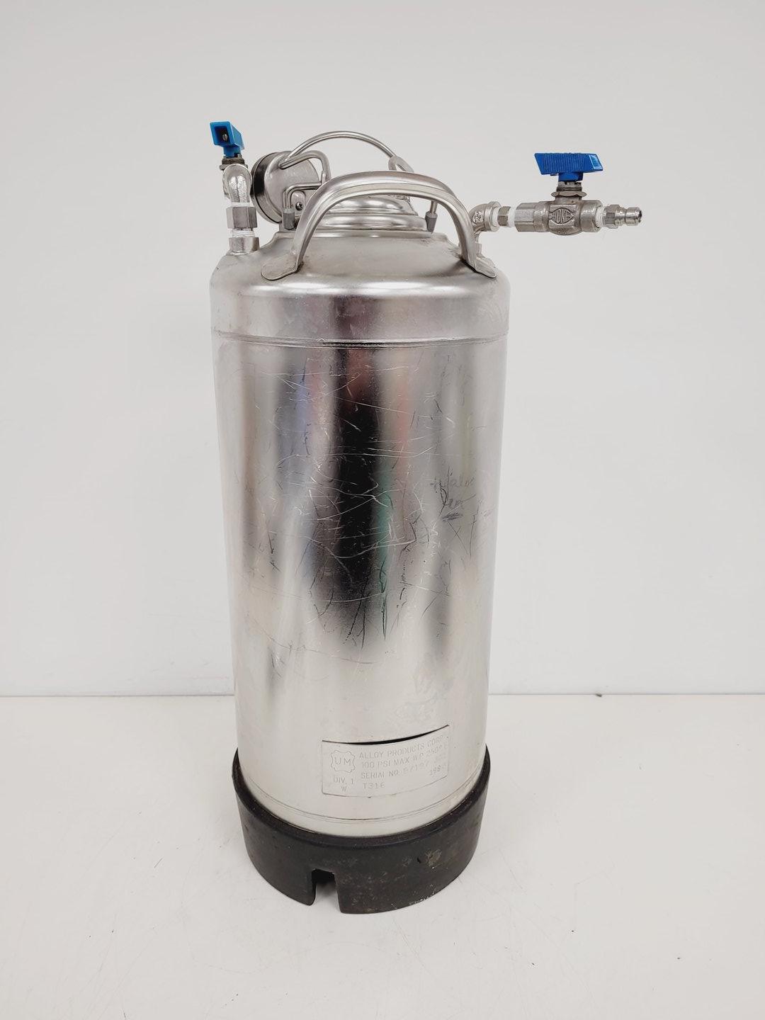 Image of Millipore Corporation XX6700P20 20L Dispensing Pressure Vessel Lab