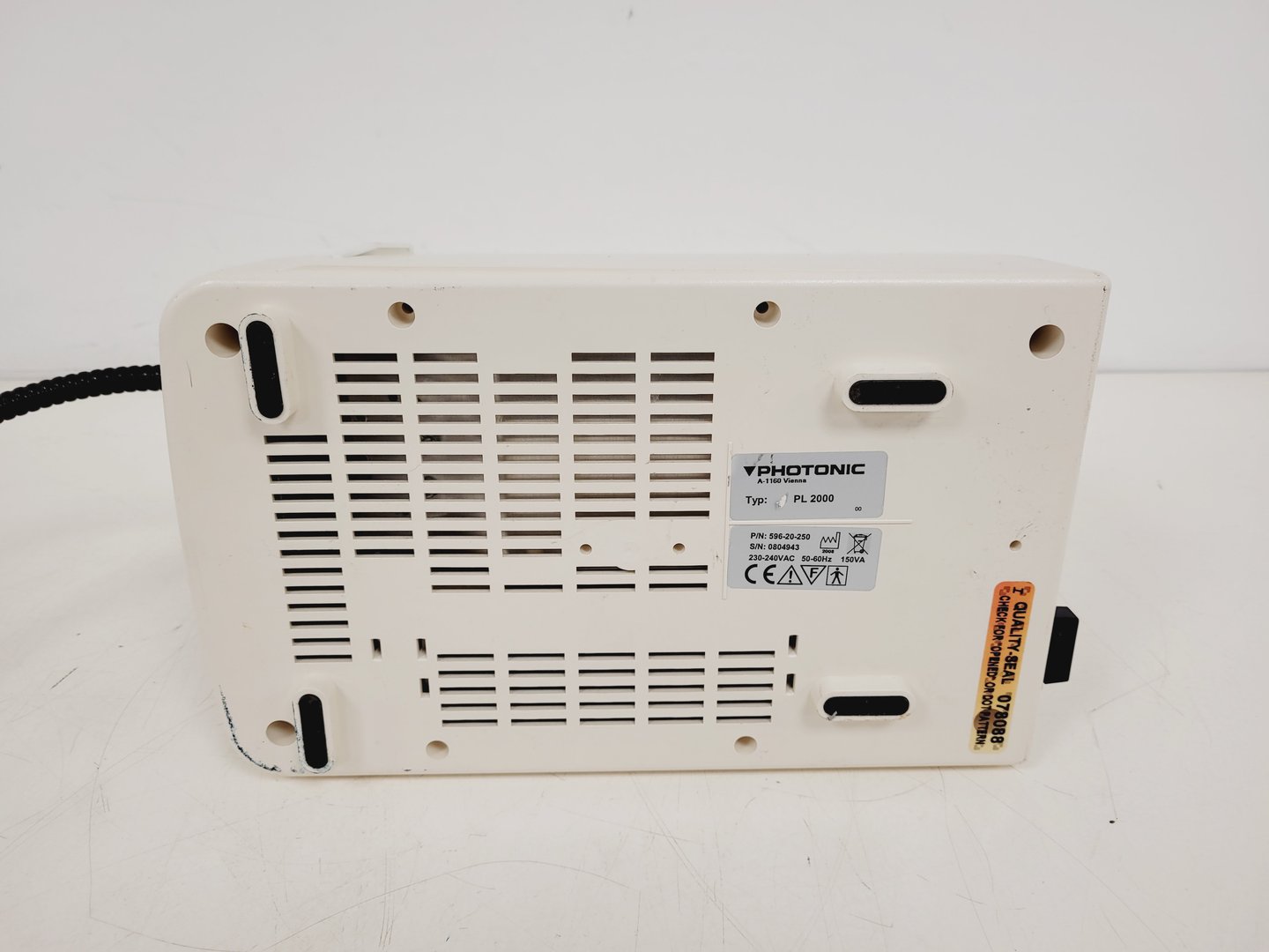 Image of Photonic PL 2000 Microscope Fibre Optic Light Source Lab