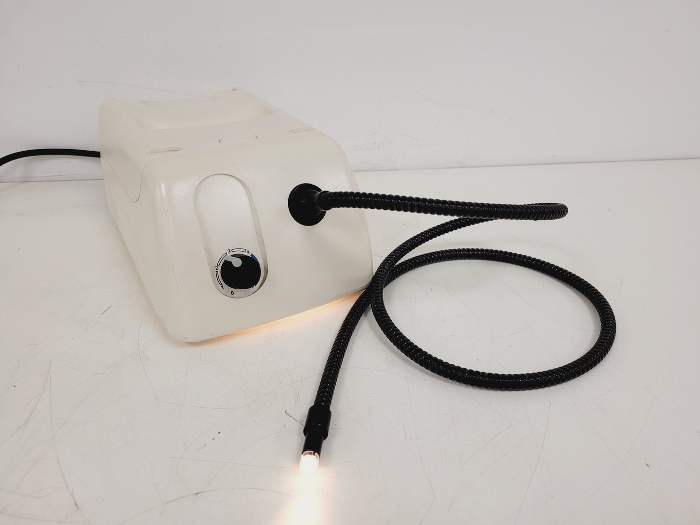 Image of Photonic PL 2000 Microscope Fibre Optic Light Source Lab