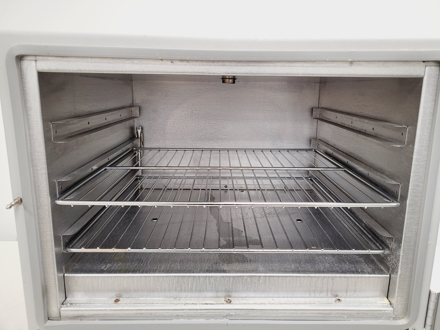 Image of Leader GP/75/CLAD/250HYD Laboratory Oven Lab