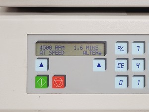 Thumbnail image of Sanyo MSE Mistral 2000R Refrigerated Benchtop Centrifuge with 4500rpm Rotor Lab