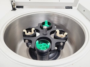 Thumbnail image of Sanyo MSE Harrier 18/80 Refrigerated Centrifuge with 6500rpm Rotor Lab