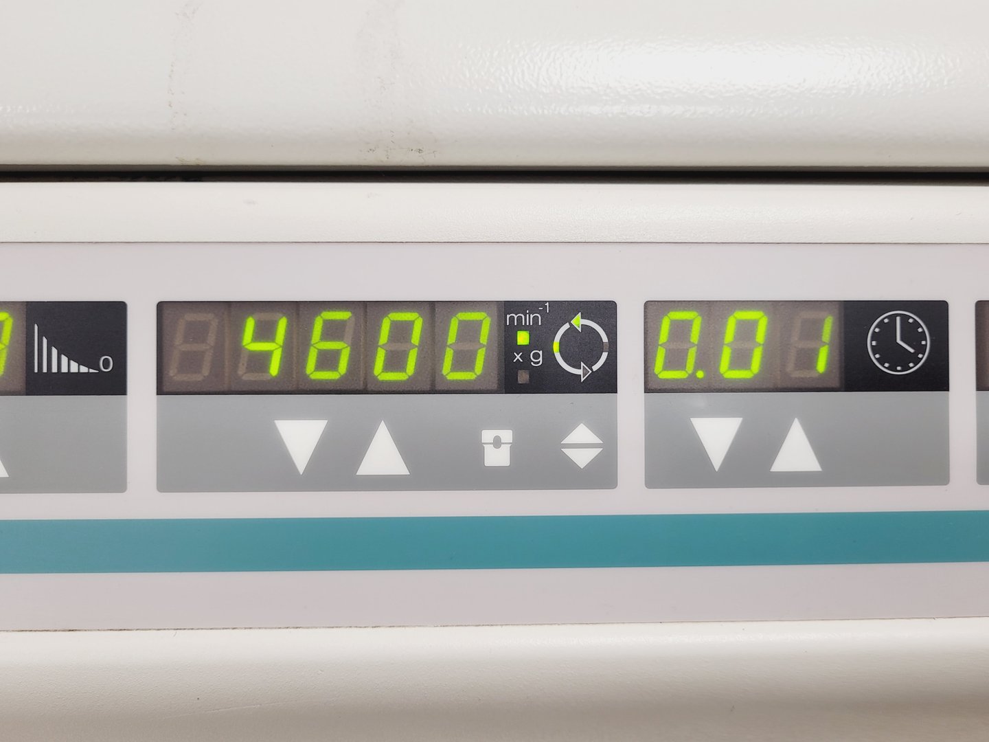 Image of Kendro Heraeus Multifuge 3S-R Refrigerated Benchtop Laboratory Centrifuge Lab