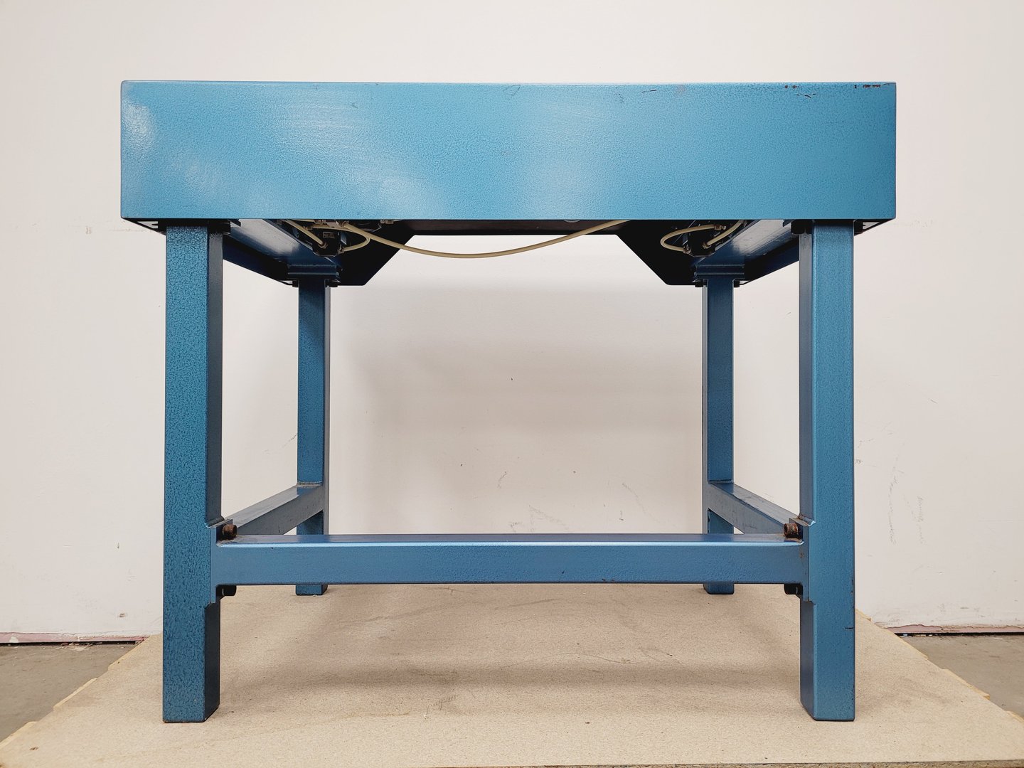 Image of Wentworth Laboratories Model 701 Vibration Isolation Table Lab