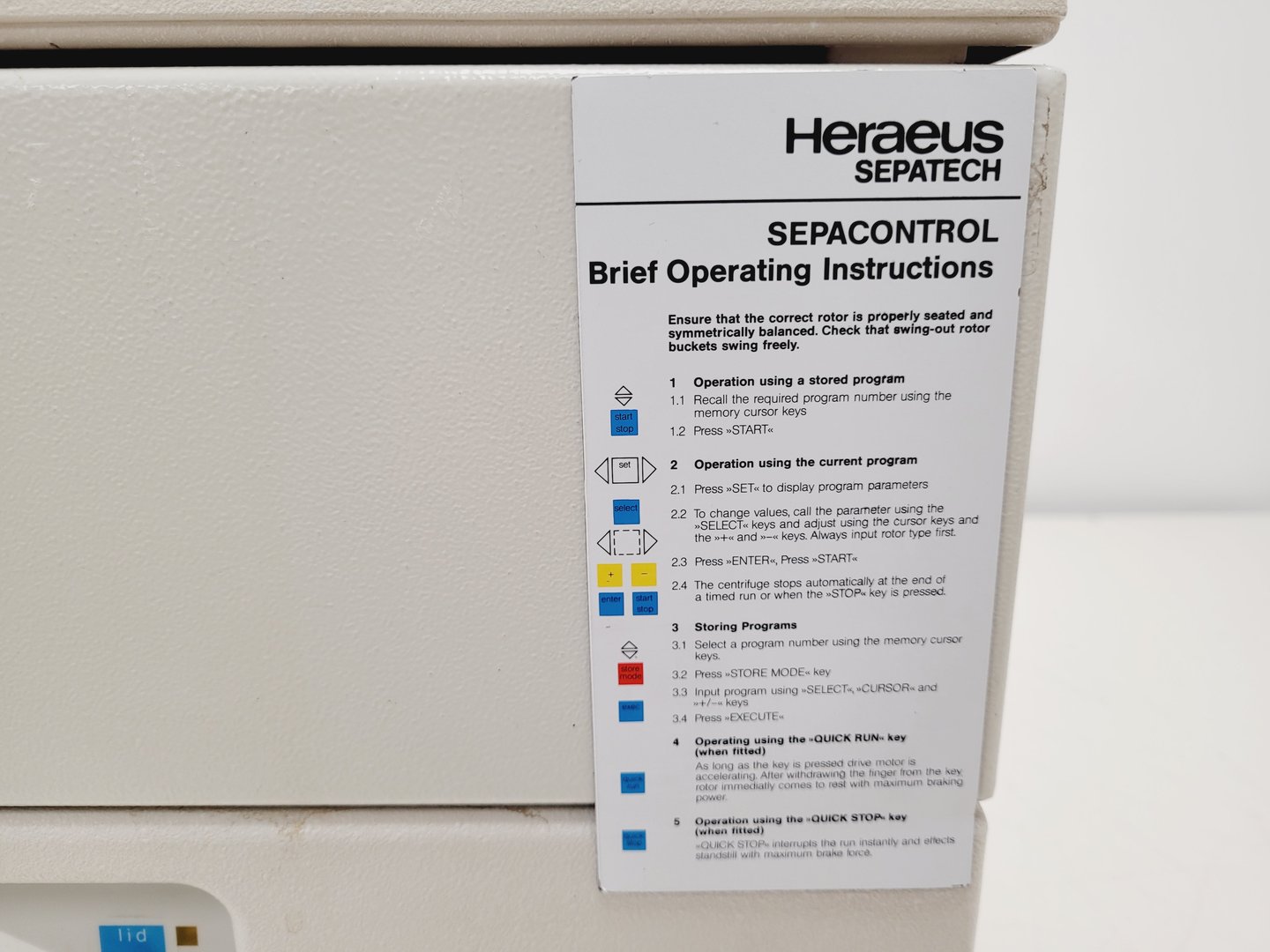 Image of Heraeus Sepatech Omnifuge 2.0RS Laboratory Centrifuge Lab