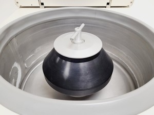 Thumbnail image of ALC 4237R Refrigerated Centrifuge with 4 x Rotors & Accessories Lab