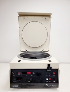 Thumbnail image of ALC 4237R Refrigerated Centrifuge with 4 x Rotors & Accessories Lab