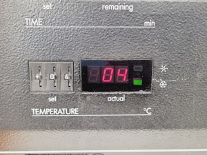 Thumbnail image of ALC 4237R Refrigerated Centrifuge with 4 x Rotors & Accessories Lab