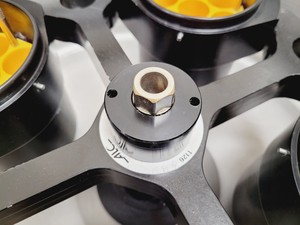 Thumbnail image of ALC 4237R Refrigerated Centrifuge with 4 x Rotors & Accessories Lab