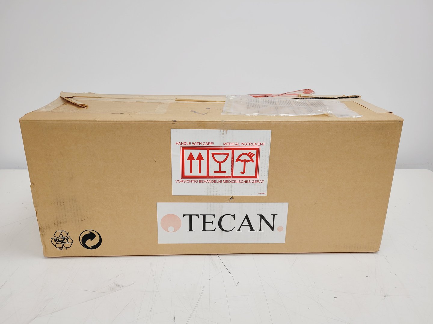 Image of Tecan HydroFlex Microplate Washer with Software & Accessories Lab