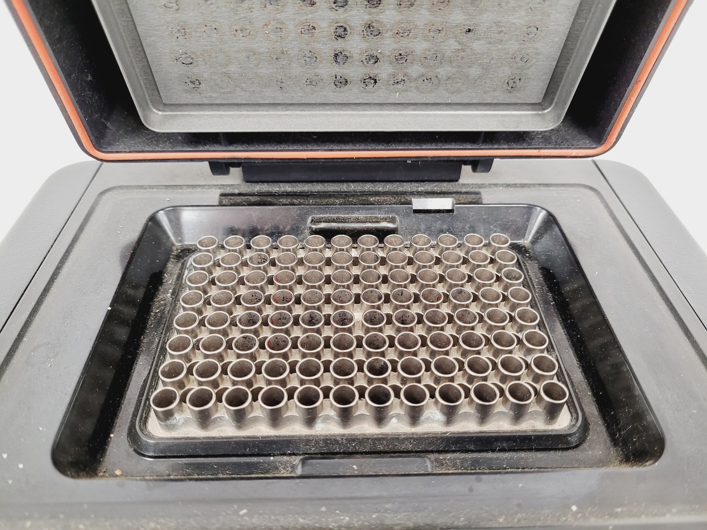 Image of MJ Research PTC-200 Peltier Thermal Cycler 96 x 0.2ml Lab