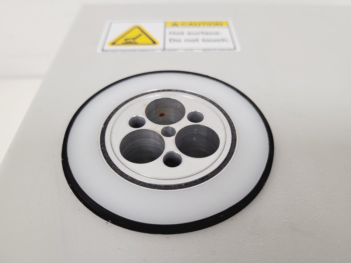 Image of MicroCal VP-ITC MicroCalorimeter System with PC & Software Lab