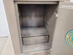 Thumbnail image of Cox "Gibraltar" Super Bank Safe with Keys