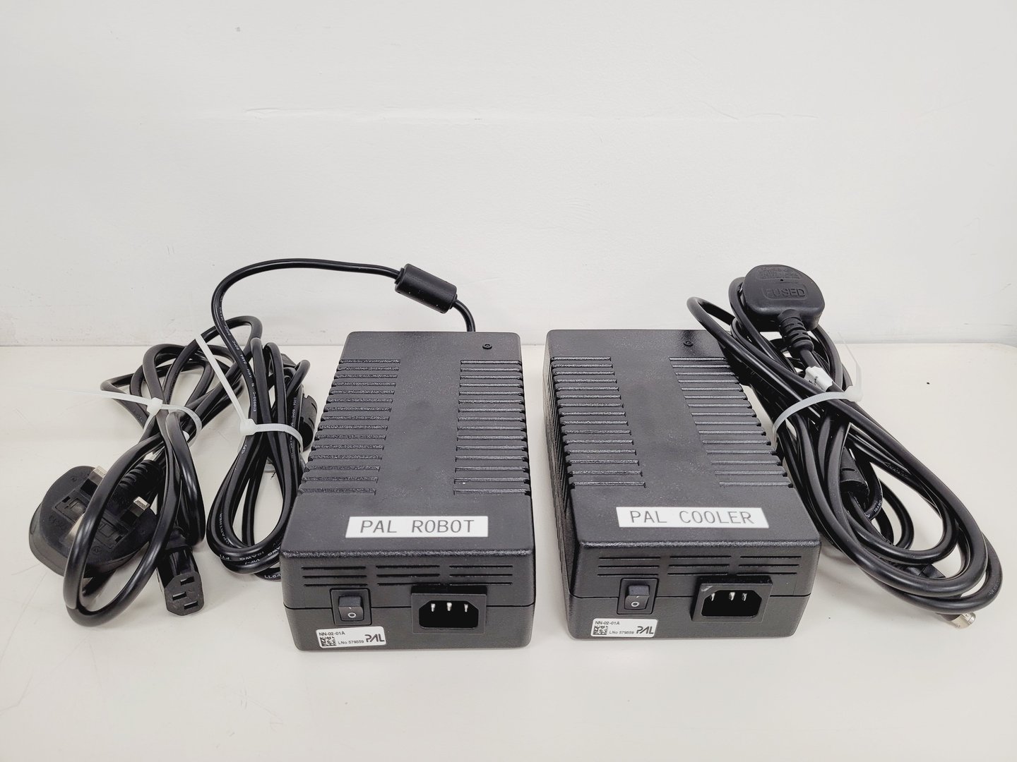 Image of Camag DBS-MS 500 HCT Dried Blood Spot Processing Machine with CTC PAL RSI Lab