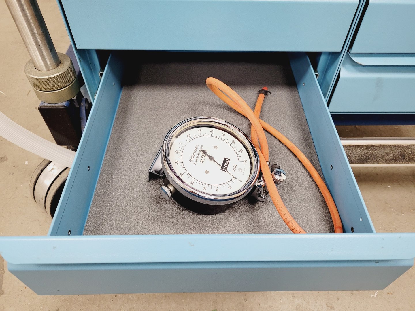 Image of Ohmeda Anaesthesia System Excel 410 Lab