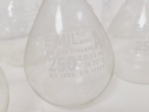 Thumbnail image of Laboratory Glassware Job Lot Schott Duran Fisherbrand Mixed