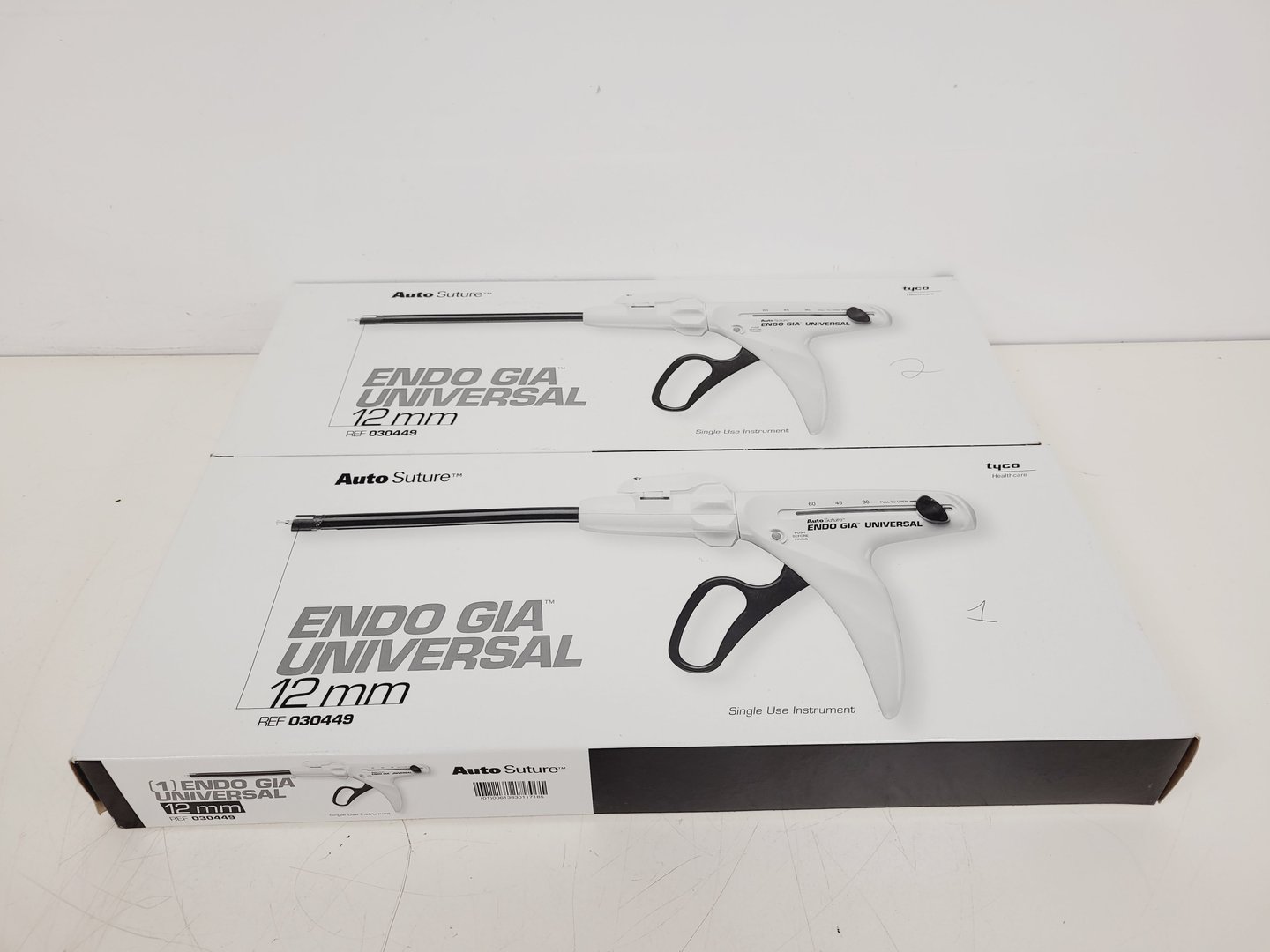 Image of 2 x Auto Suture Endo GIA Universal 12mm Medical Staplers Lab