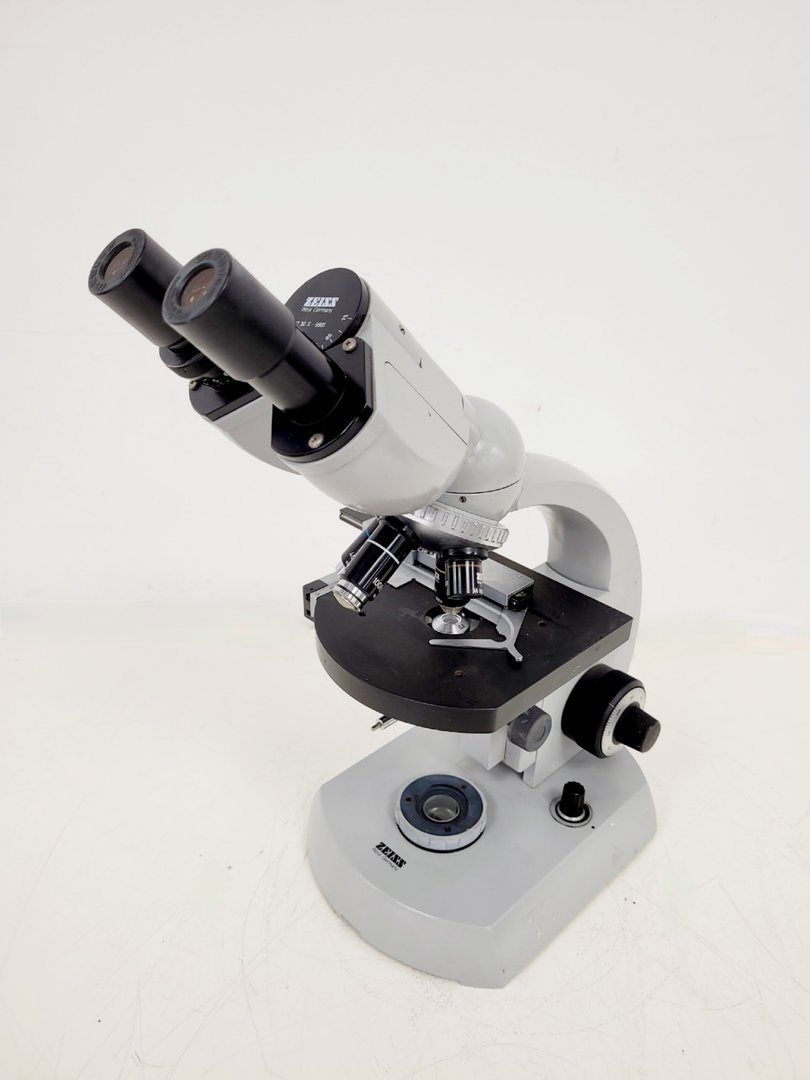 Image of Carl Zeiss Binocular Microscope w/ 4 Objectives 100/1.25 Oel 160/- Lab