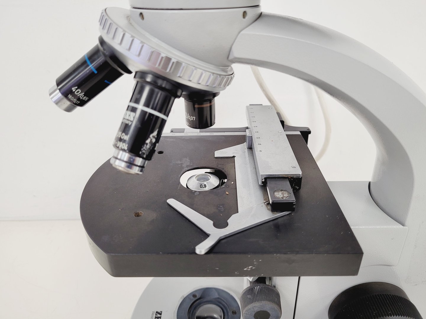 Image of Carl Zeiss Binocular Microscope w/ 4 Objectives 100/1.25 Oel 160/- Lab