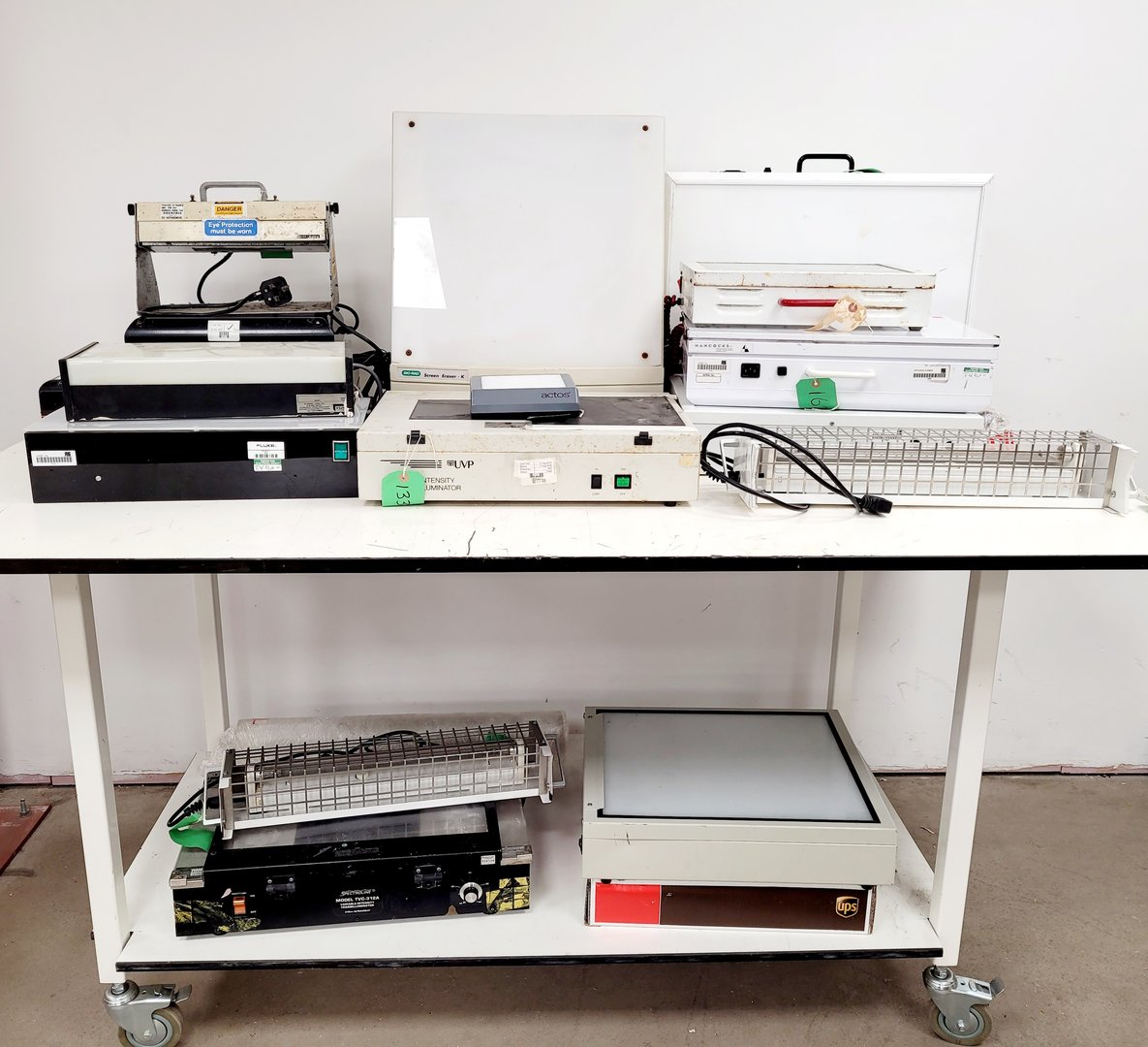 Image of Job Lot of Laboratory Light Boxes - X-Ray Viewers, UV Transilluminators Lab