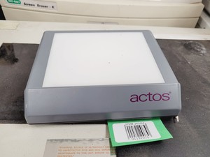 Thumbnail image of Job Lot of Laboratory Light Boxes - X-Ray Viewers, UV Transilluminators Lab