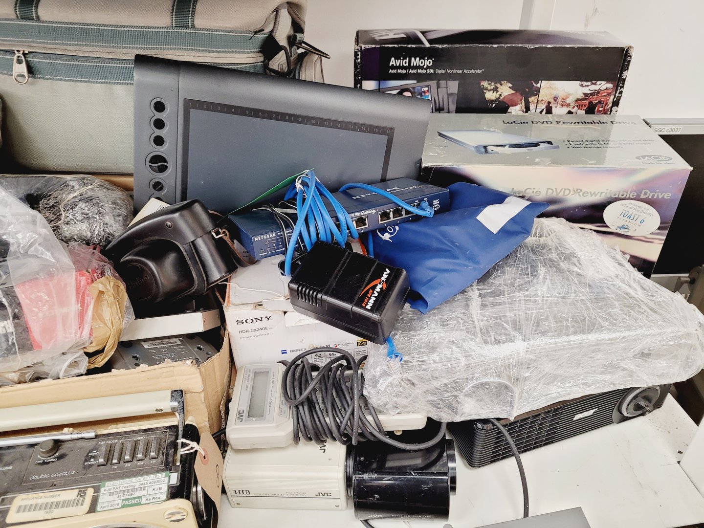 Image of Large IT & AV Equipment Job Lot - Projectors, Cameras, VHS, DVD, - Nikon, JVC, 