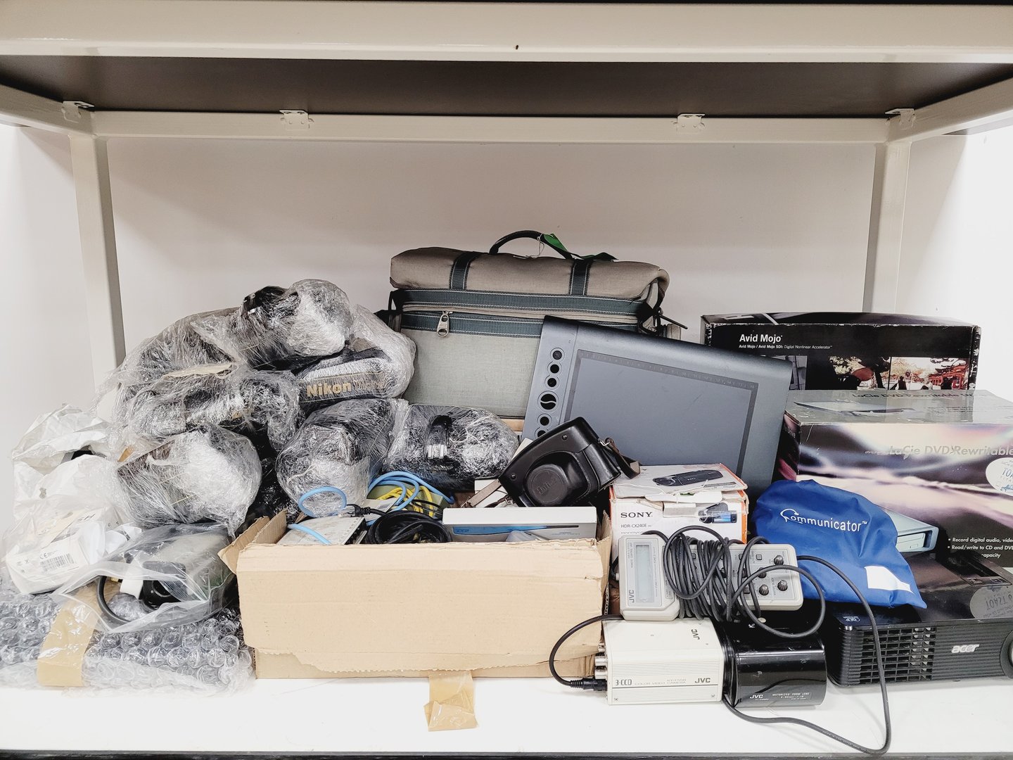 Image of Large IT & AV Equipment Job Lot - Projectors, Cameras, VHS, DVD, - Nikon, JVC,