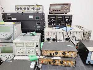 Thumbnail image of Large Lot Electrical Engineering Units Power Supplies, Pulse Function Generators