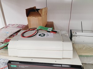 Thumbnail image of Job Lot of Electrophoresis Tanks & Gel Dryers - Bio-Rad, Hoefer, Amersham Lab