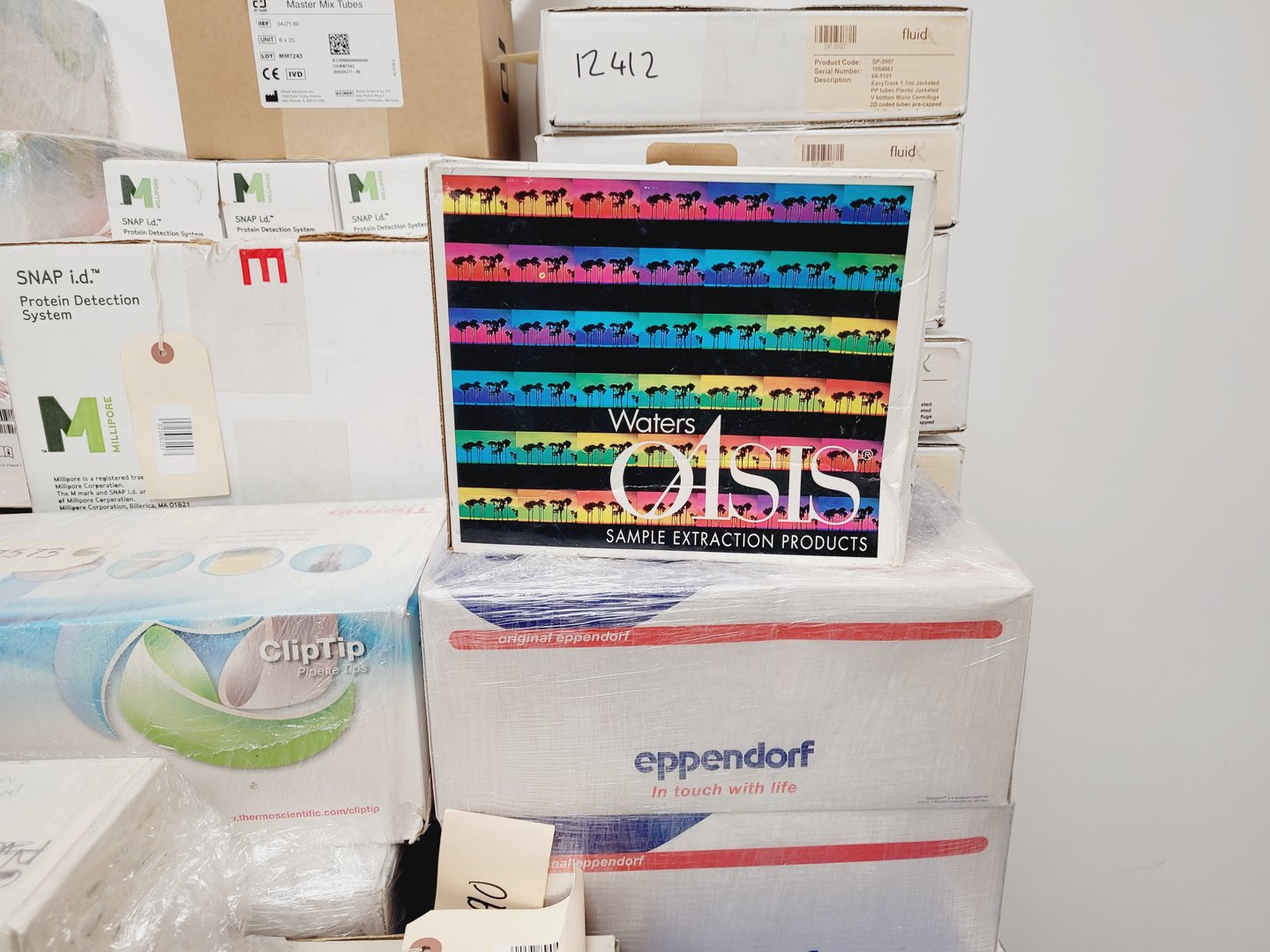 Image of Job Lot of Laboratory Plastic Consumables, Tubes, Tips, Plates, Vials, Filters 