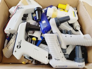Thumbnail image of Large Job lot of 300+ Laboratory Pipettes, Pipettors,  Gilson, Eppendorf Lab