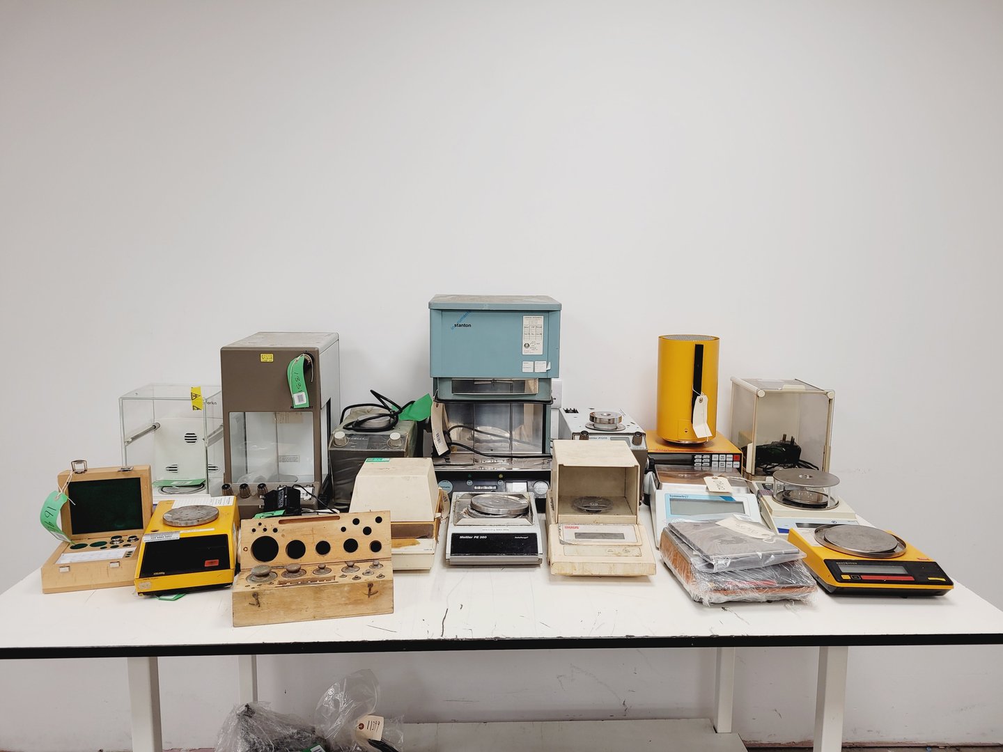 Image of Job Lot of Laboratory Precision Balances/Scales - Mettler, Sartorius, OHAUS Lab